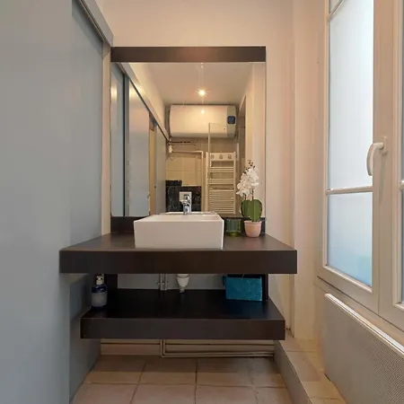 Updated Close To The Eiffel Tower Appartement Paris